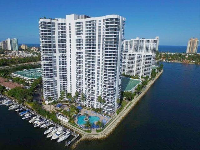 3530 Mystic Pointe Dr #1907 1