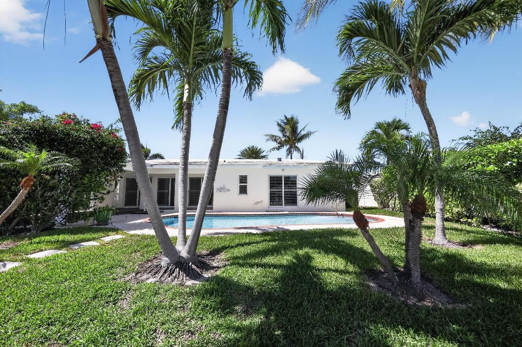 636 Kingfish Road 3