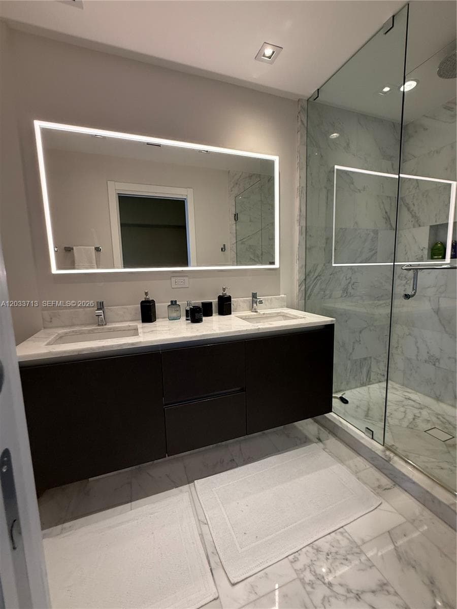 1451 Brickell Ave 2701 photo 11