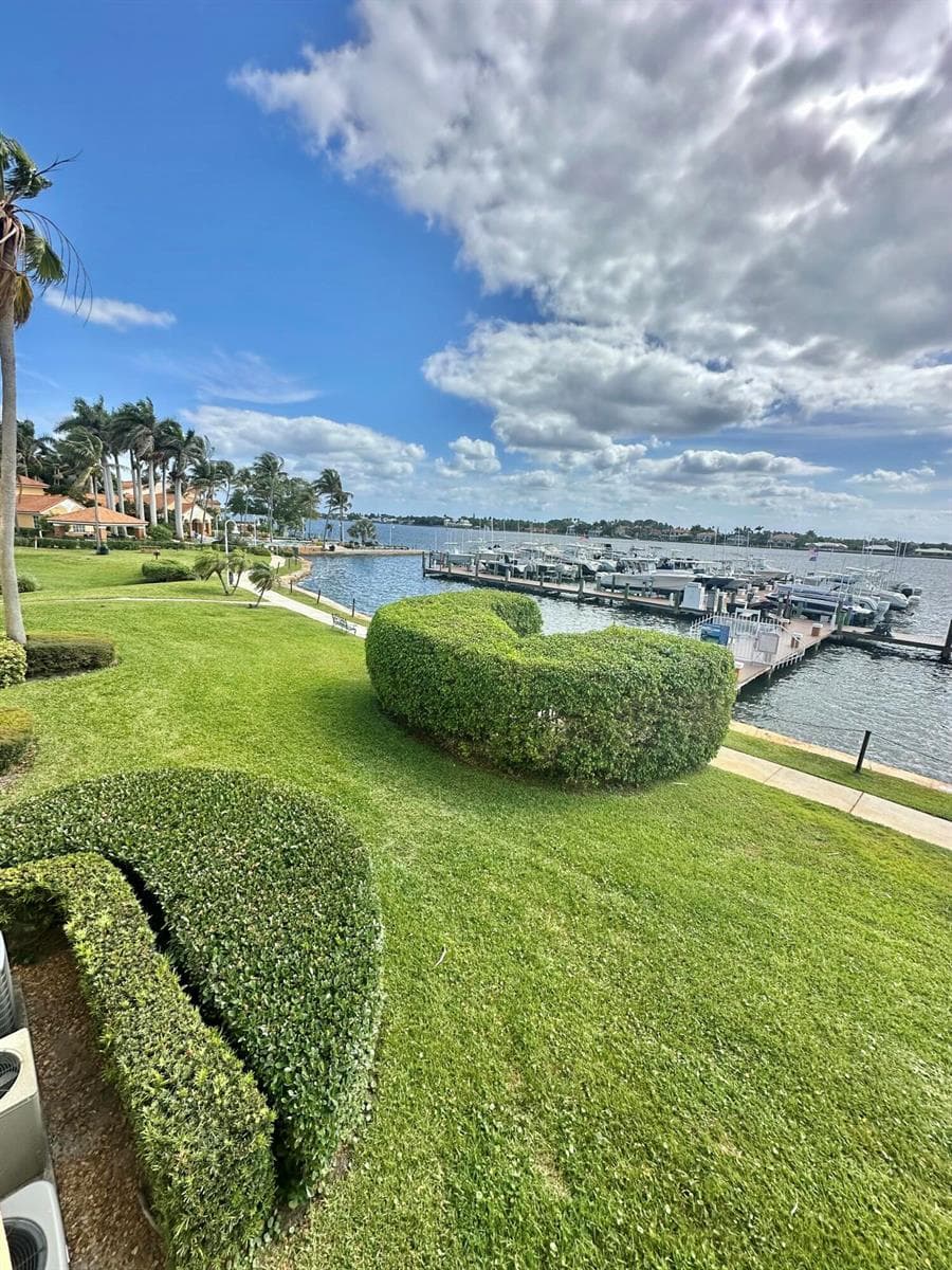 167 Yacht Club Way #204 2
