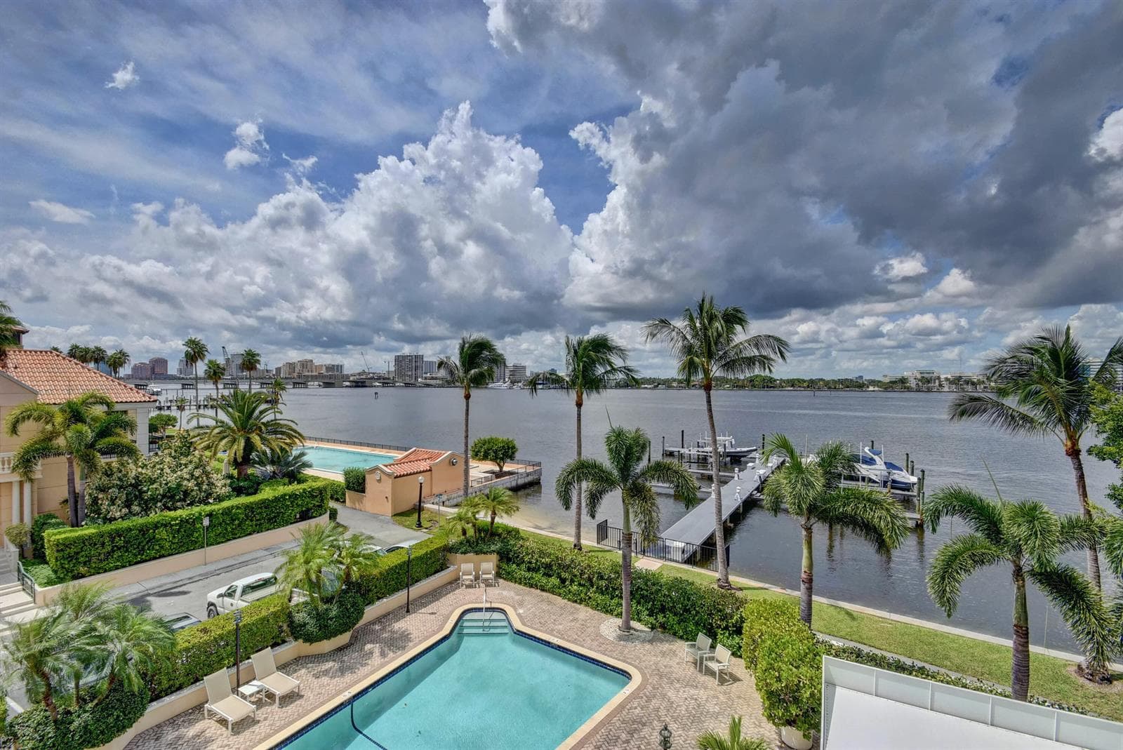 250 Bradley Place #408 2