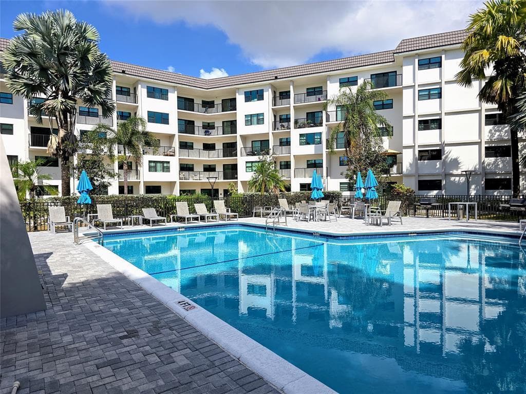 900 River Reach Drive #425 2
