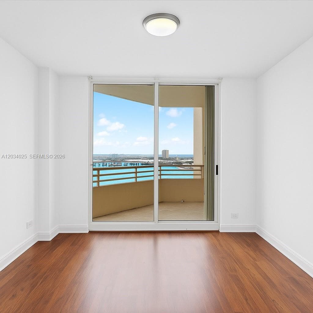 888 Brickell Key Dr 2510 photo 16