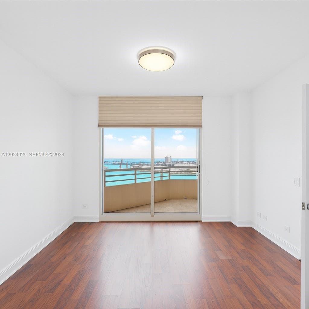 888 Brickell Key Dr 2510 photo 12