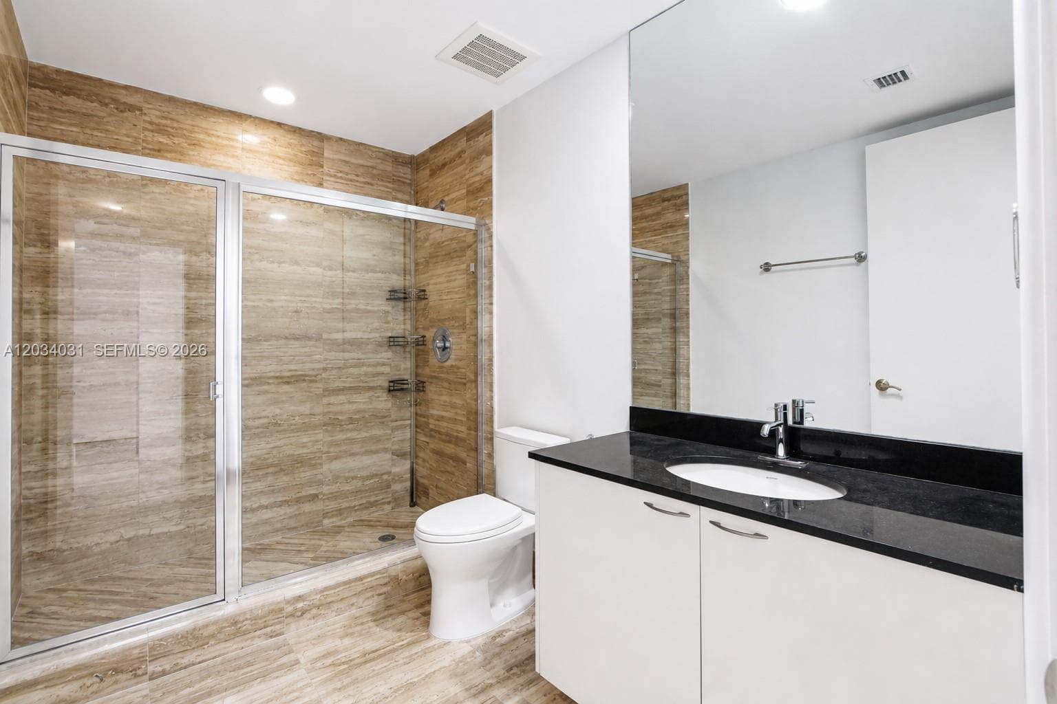 15901 Collins Ave 403 photo 12