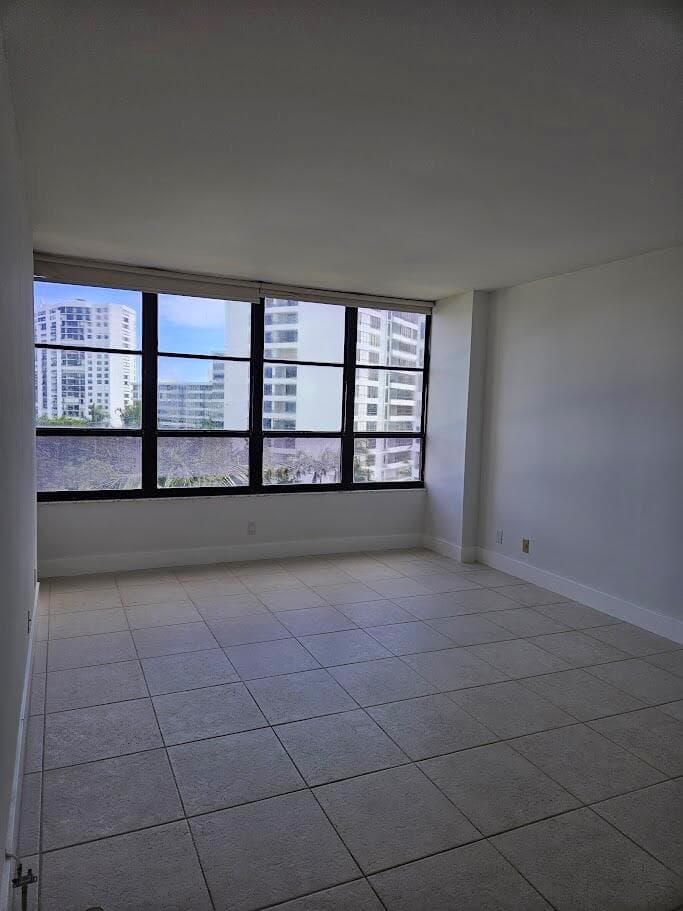 600 Three Islands Boulevard 620 photo 12