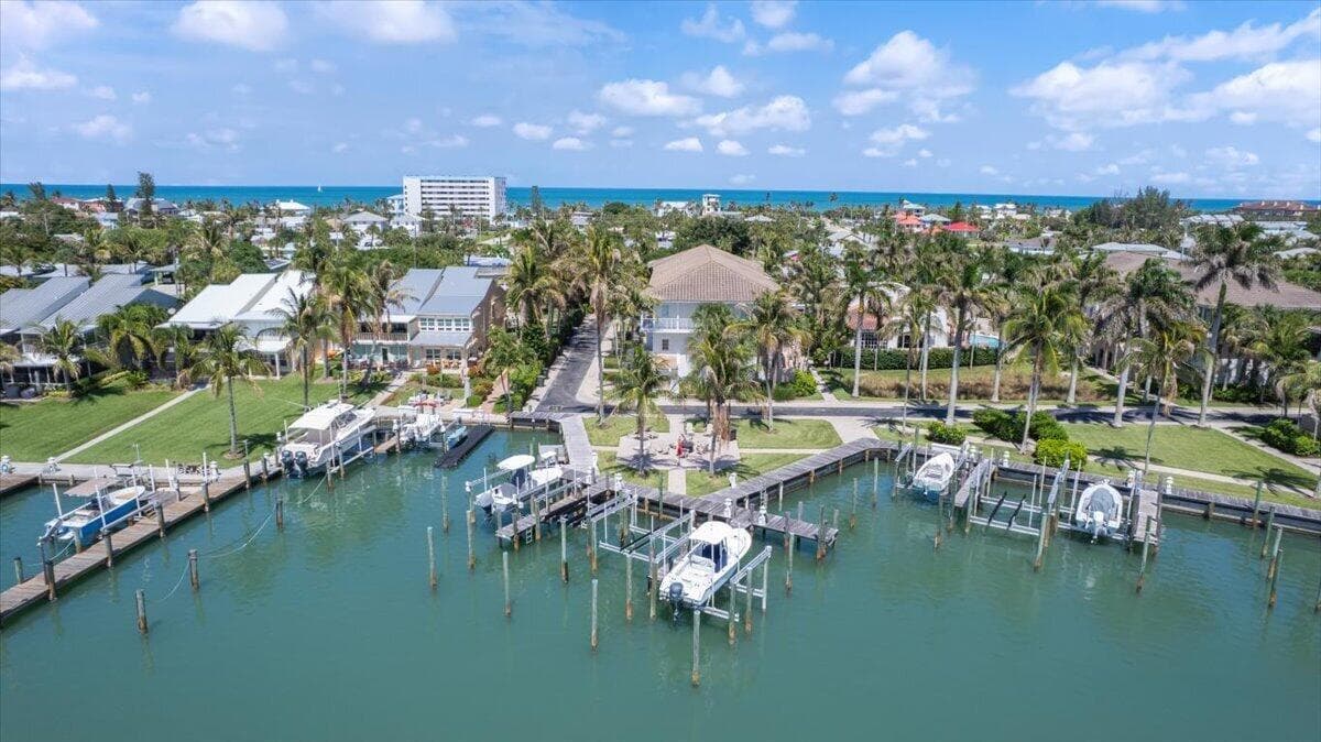 1581 Bow Line Road 5