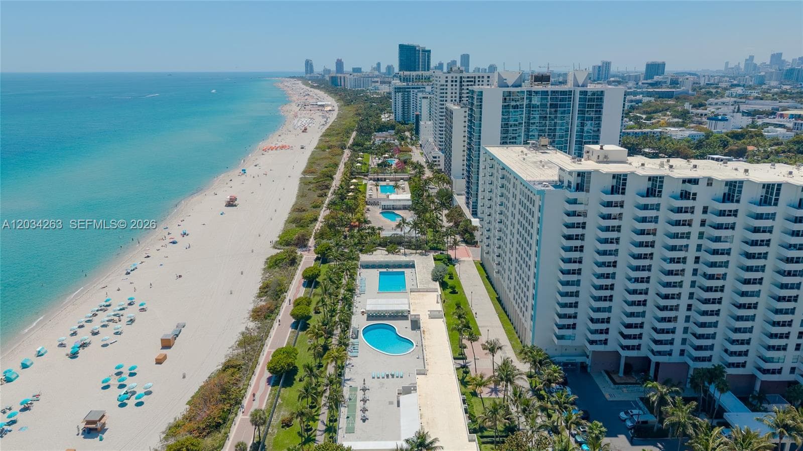 2899 Collins Ave 1422 photo 1