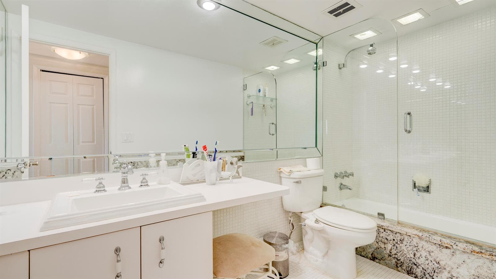 3800 Galt Ocean Drive 515 photo 17