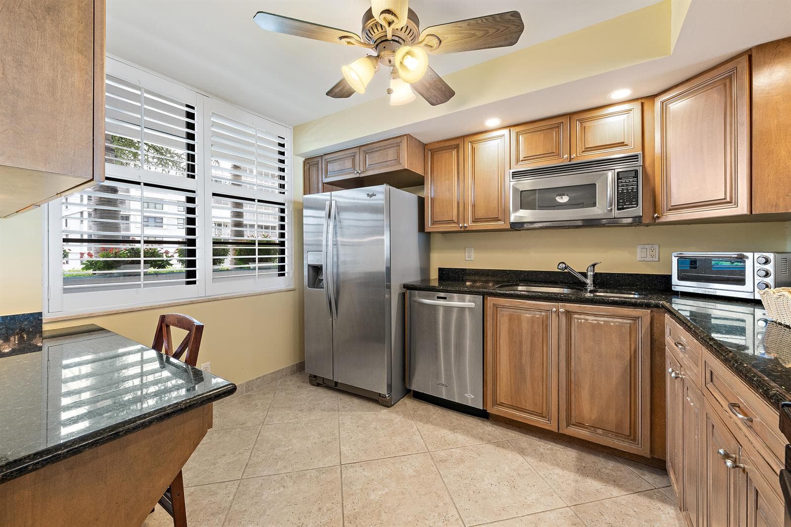900 Ocean Drive 202 photo 9