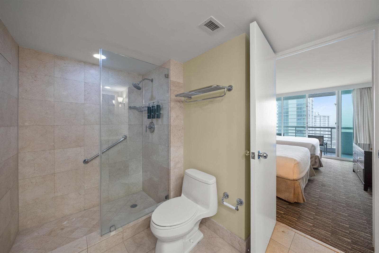 2670 E Sunrise Boulevard 1109 photo 19
