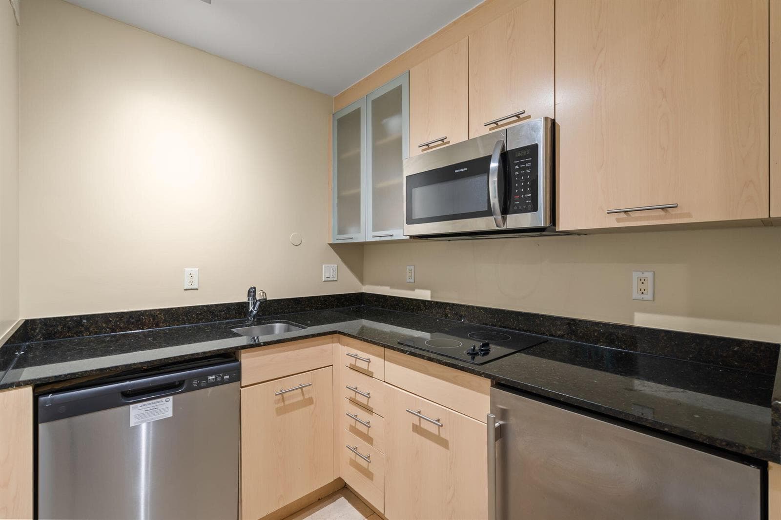 2670 E Sunrise Boulevard #1201 3