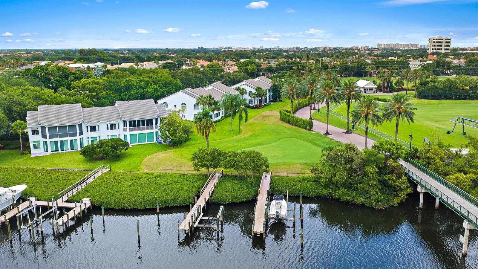 316 Spyglass Way 2