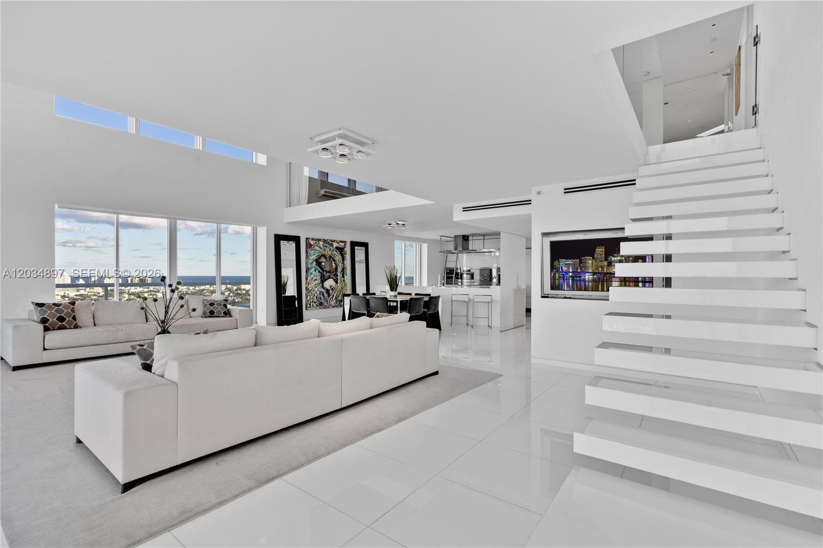 10 Venetian Way PH04 photo 6
