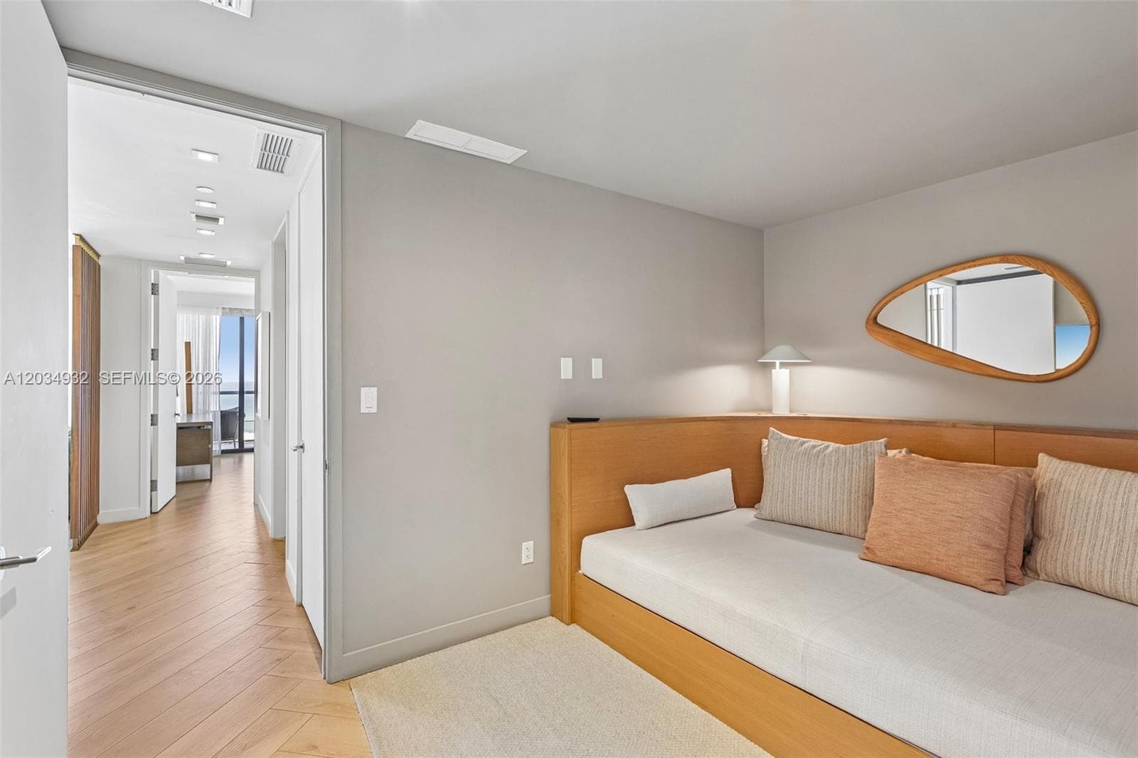 2201 Collins Ave 1019 photo 24