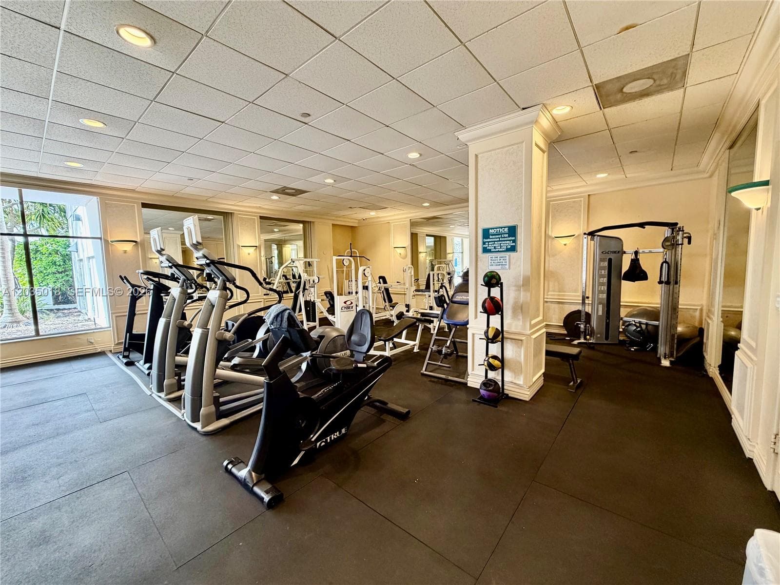 5700 Collins Ave #14M 5
