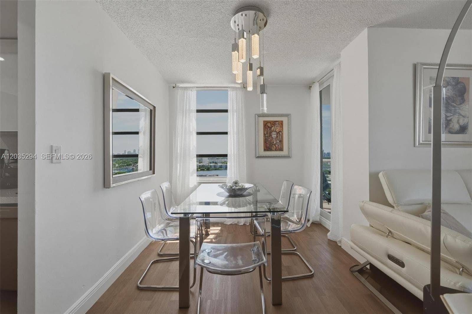 1301 NE Miami Gardens Dr 1515W photo 9
