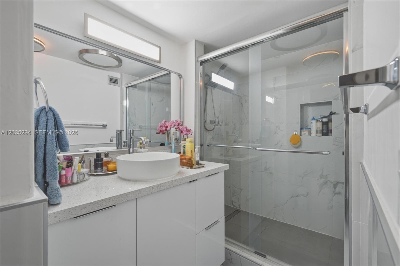 1301 NE Miami Gardens Dr 1515W photo 15