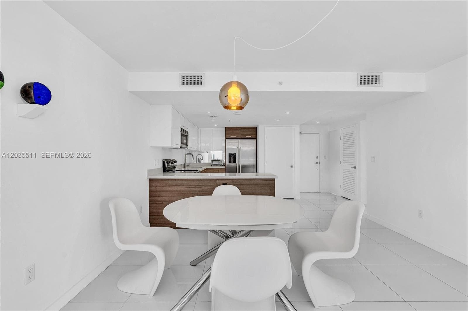 9901 E Bay Harbor Dr 802 photo 6
