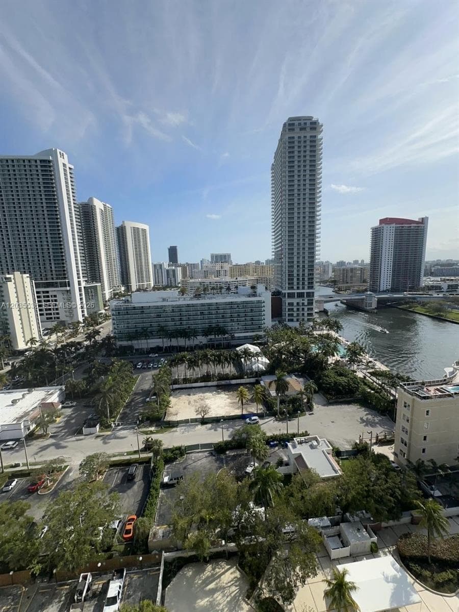 3800 S Ocean Dr 1808 photo 12