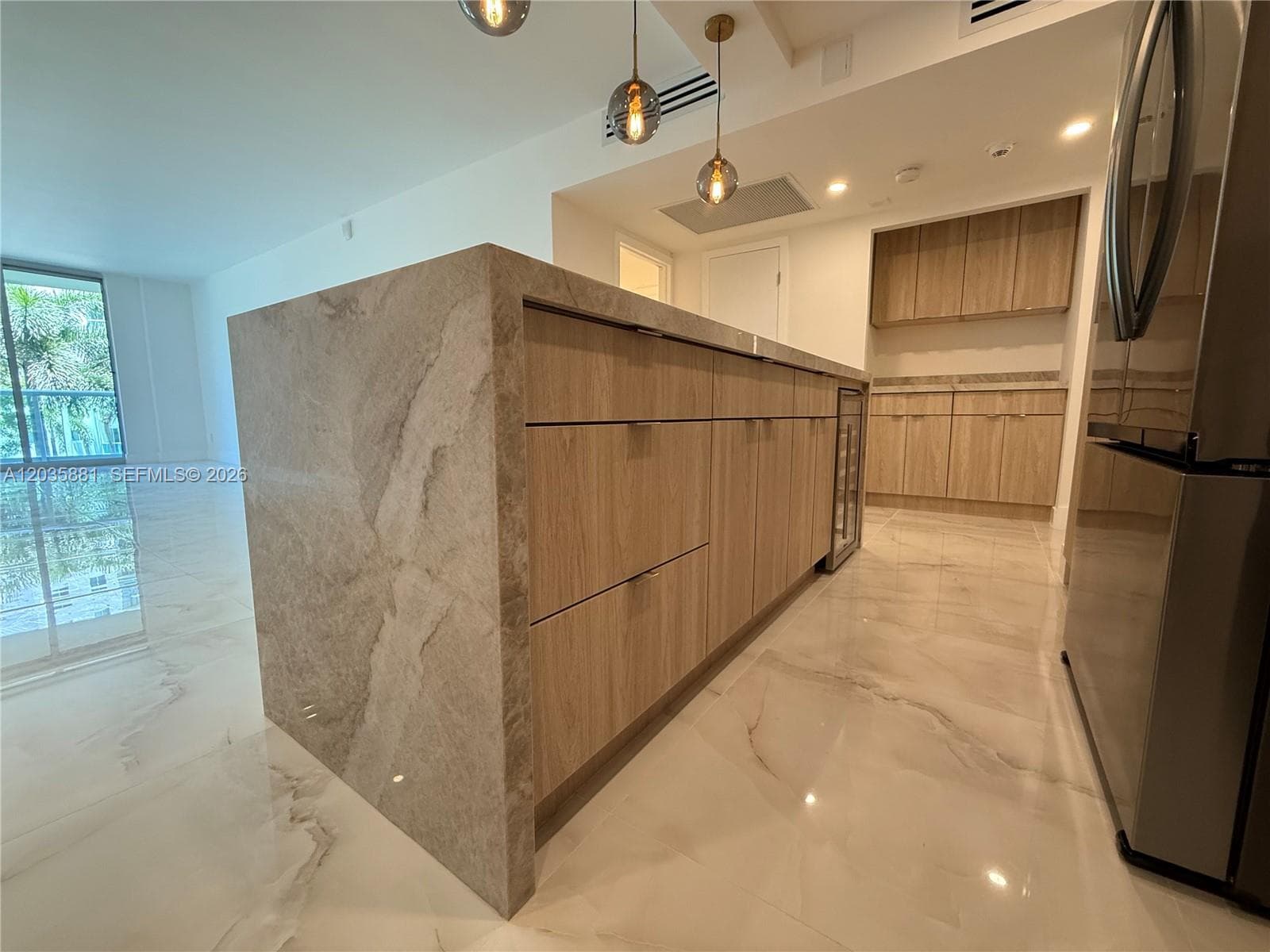 19390 Collins Ave 224 photo 13