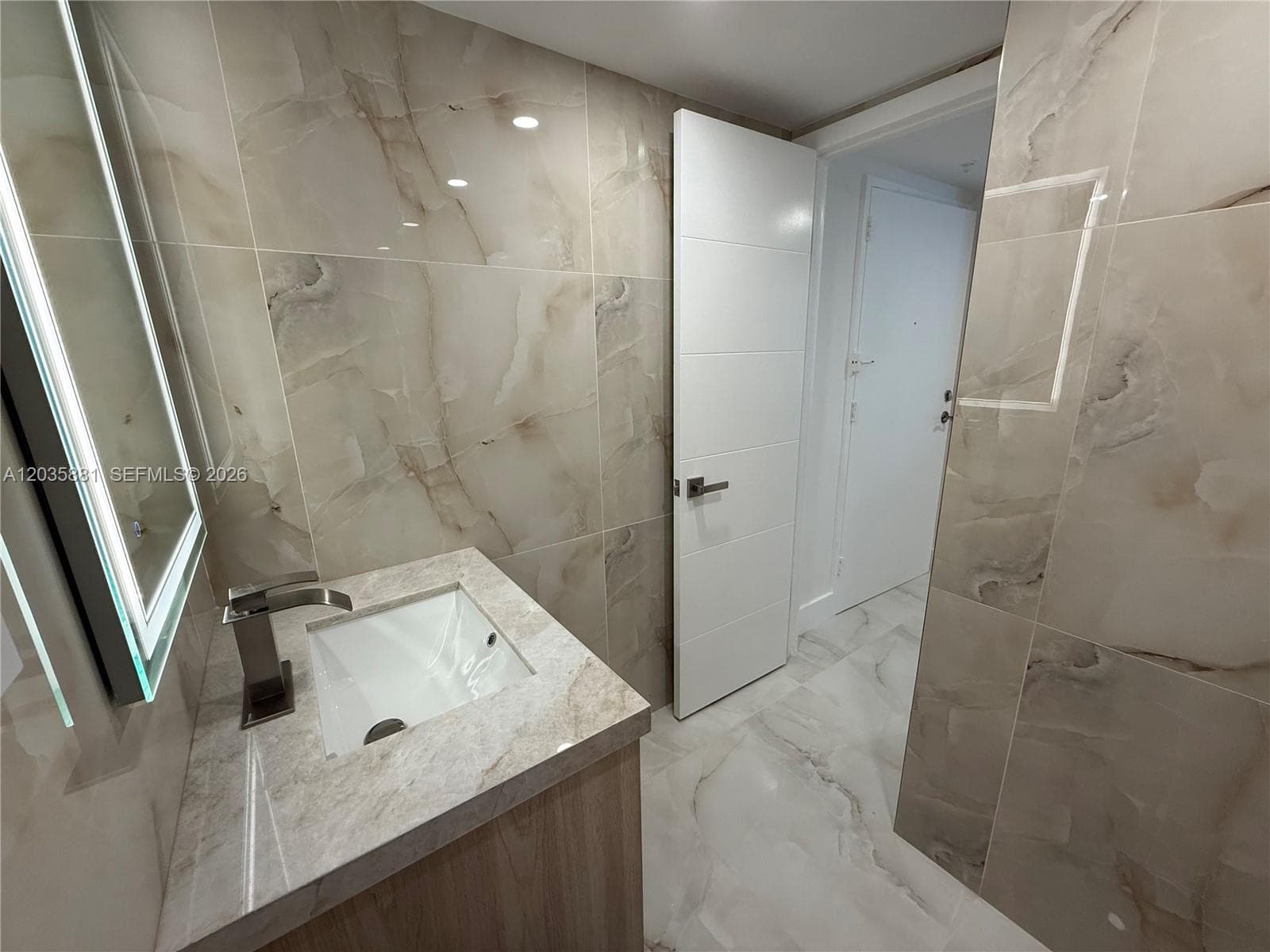 19390 Collins Ave 224 photo 20