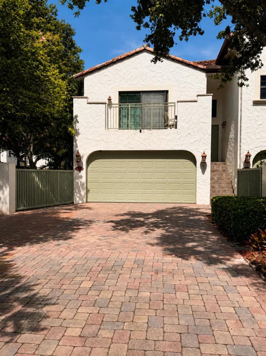 4400 Hidden Harbour Terrace 1