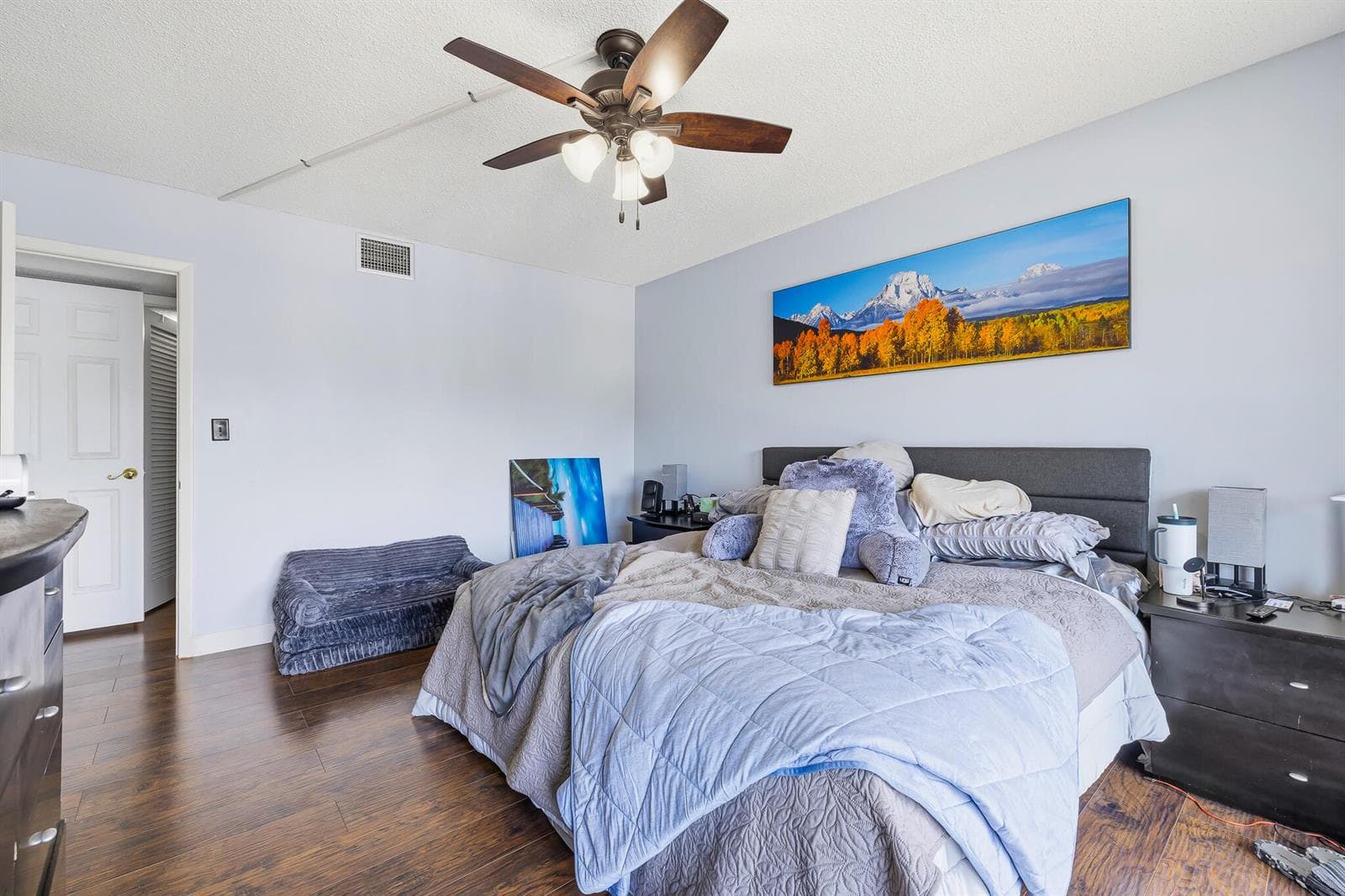1319 E Hillsboro Boulevard 208 photo 20