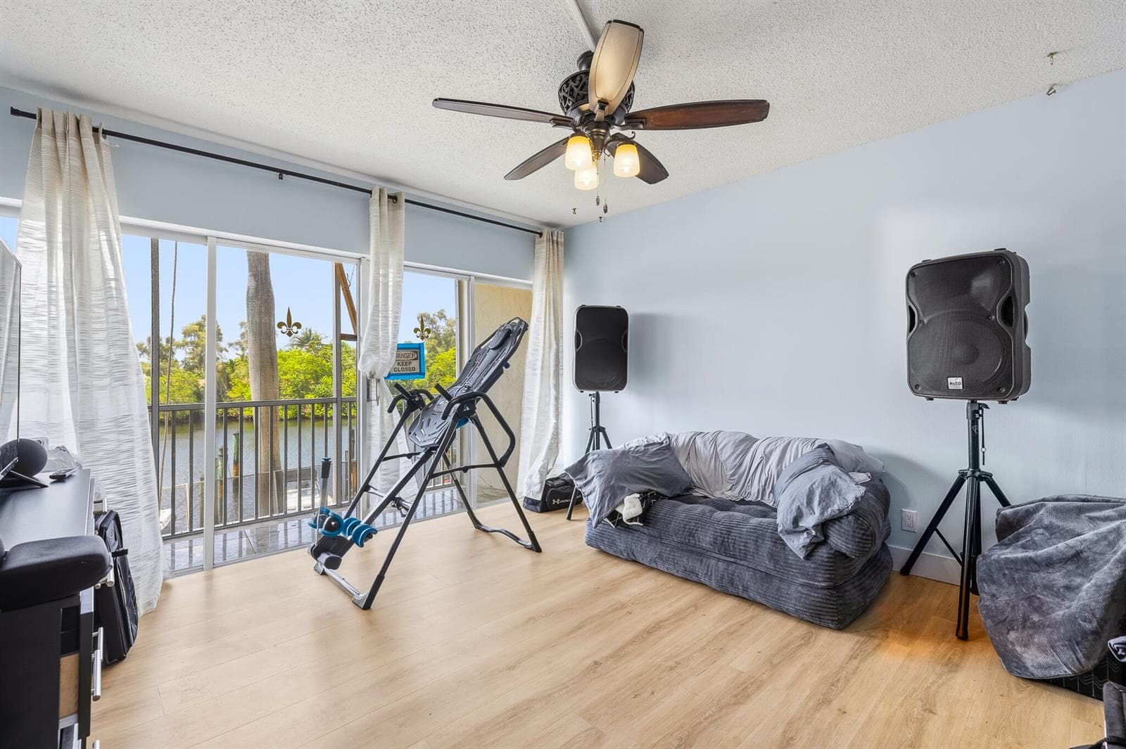 1319 E Hillsboro Boulevard 208 photo 14