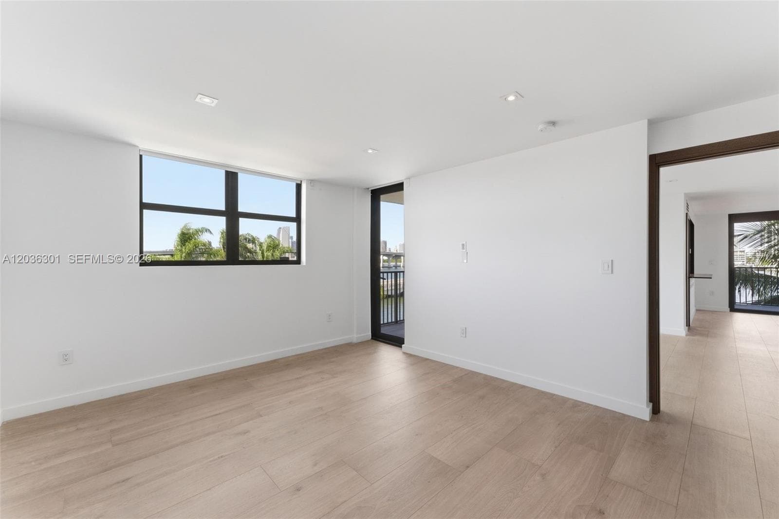 801 N Venetian Dr 308 photo 7