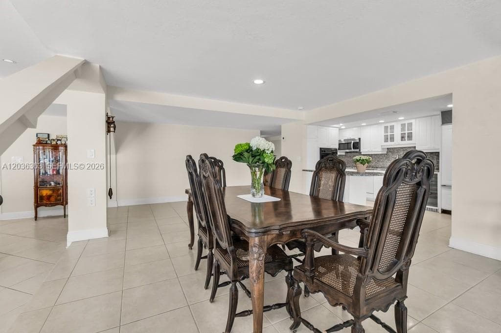 3100 NE 48th St 212 photo 19