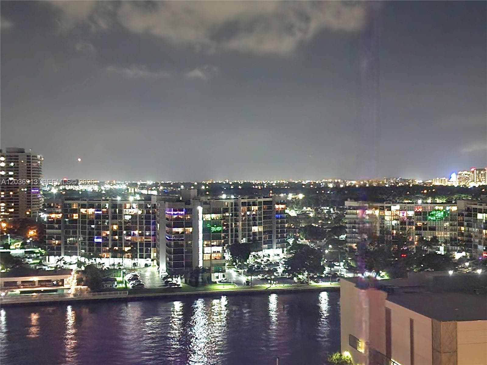 3505 S Ocean Dr 705 photo 6