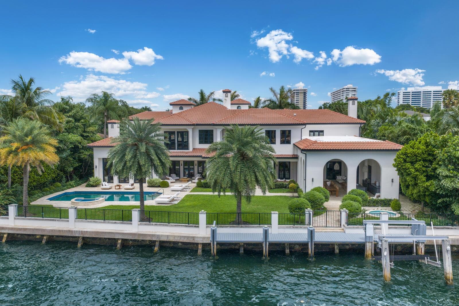 1207 Spanish River Road 4