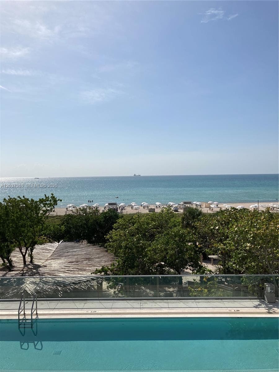 2301 Collins Ave 614 photo 8