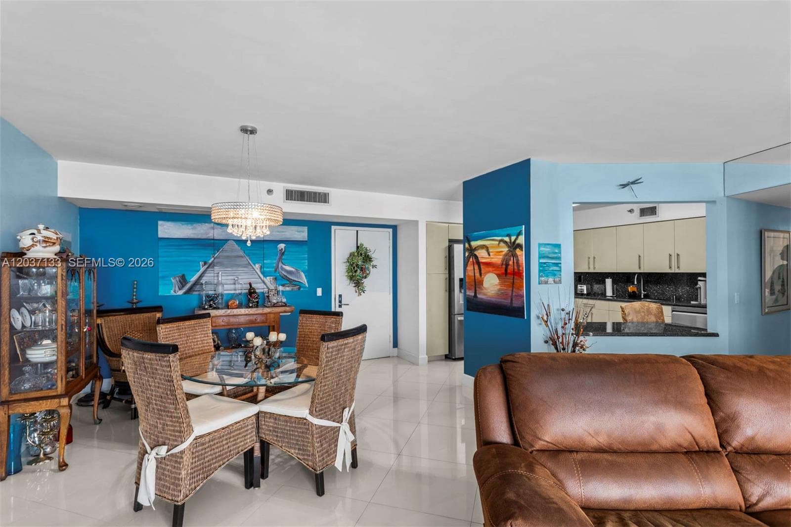 3500 Mystic Pointe Dr #3307 4