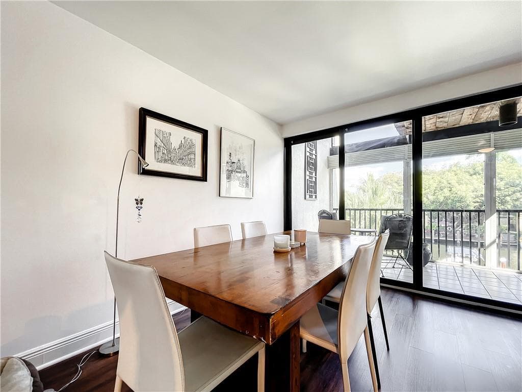 1100 SE 5th Court #55 4