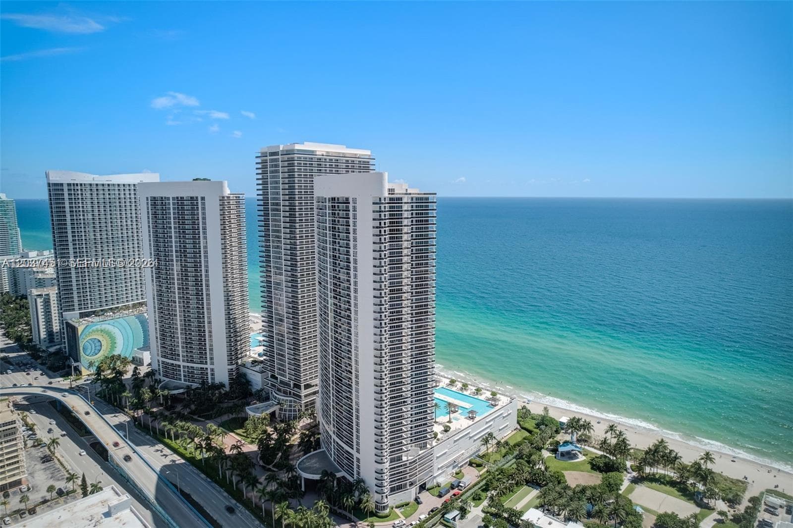 1830 S Ocean Dr 3005 photo 1