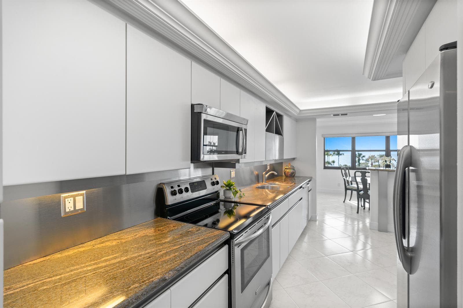 5100 N Ocean Boulevard 517 photo 14