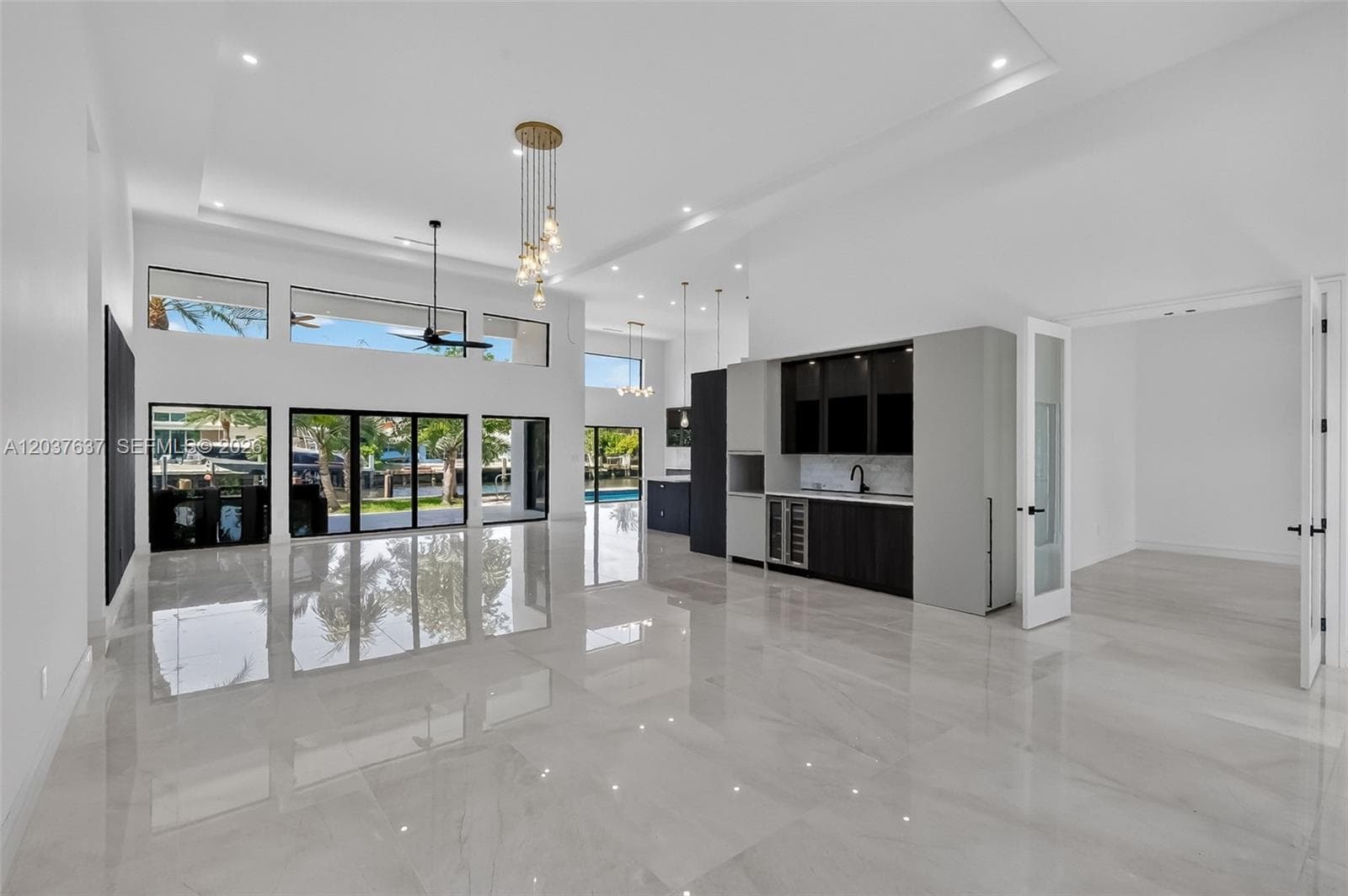 2832 NE 24th Ct 3