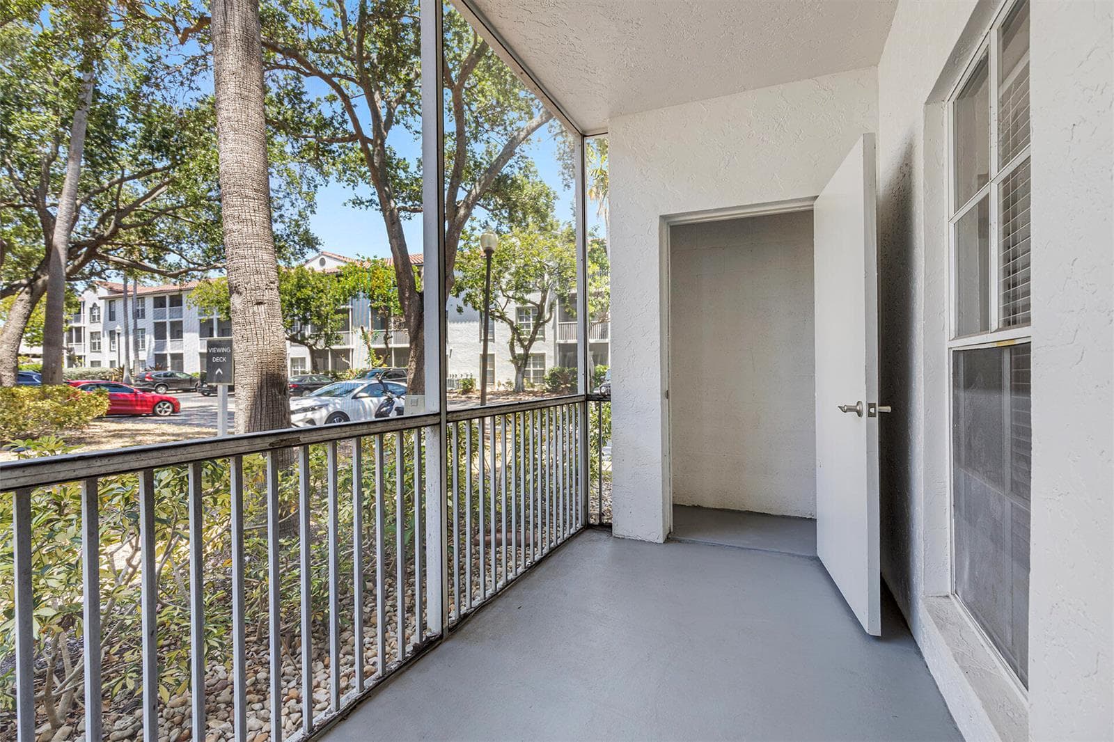 17900 NE 31st Court 1109 photo 22
