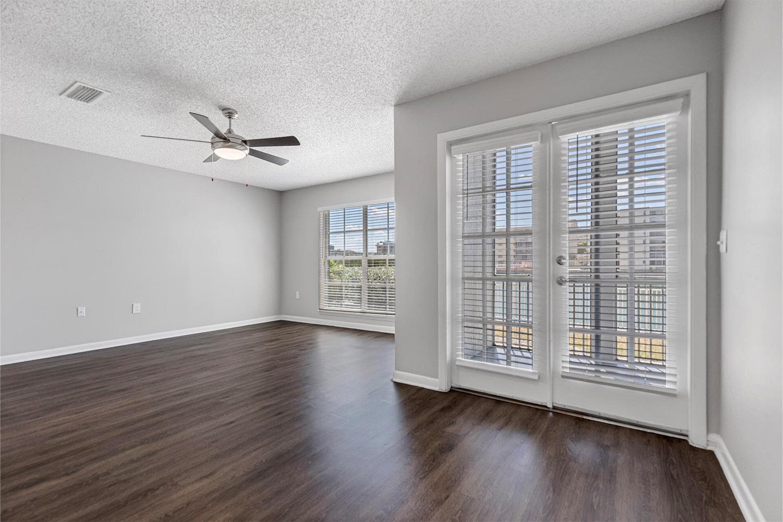 17900 NE 31st Court 1109 photo 20