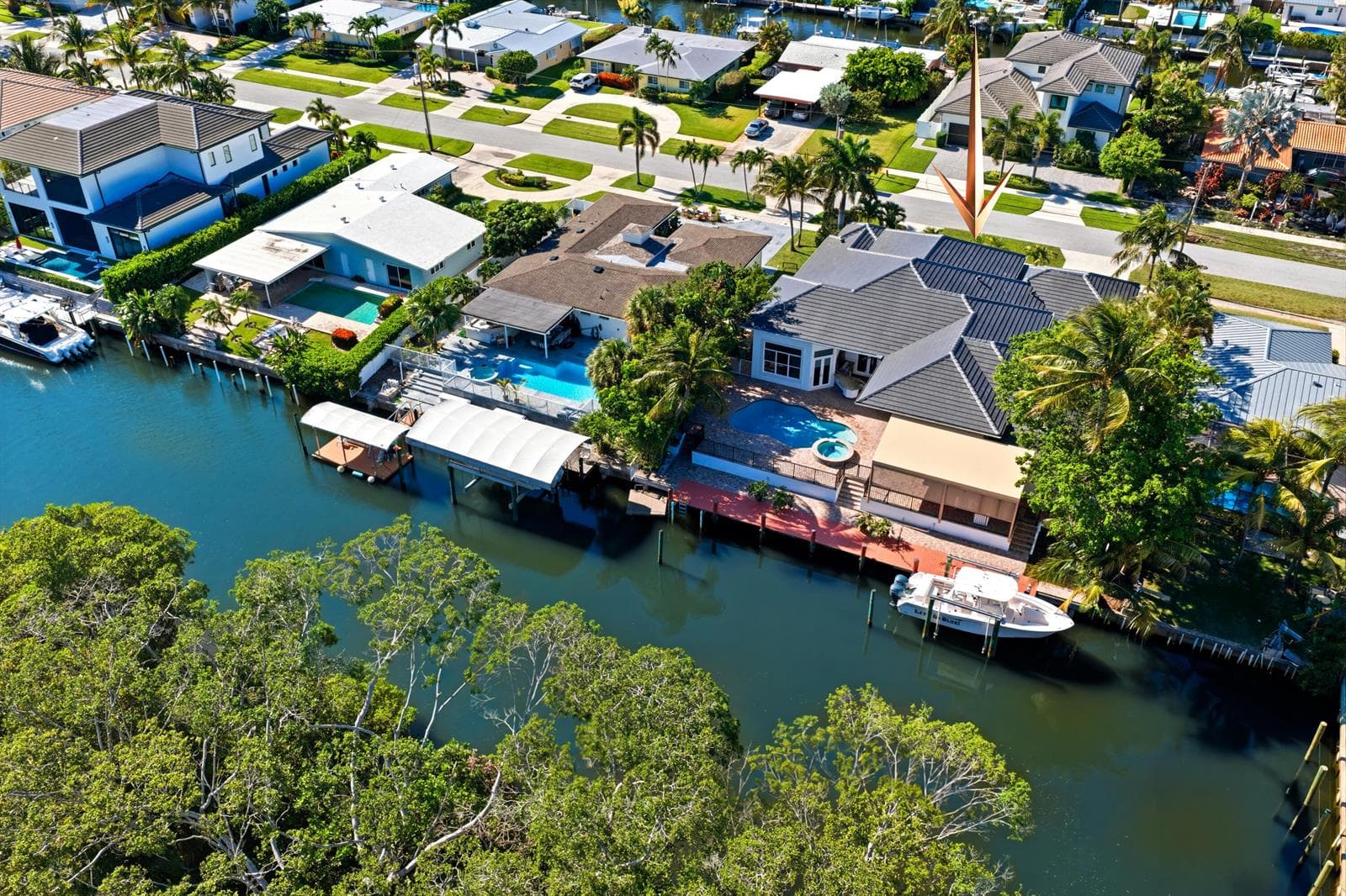608 Inlet Road 2