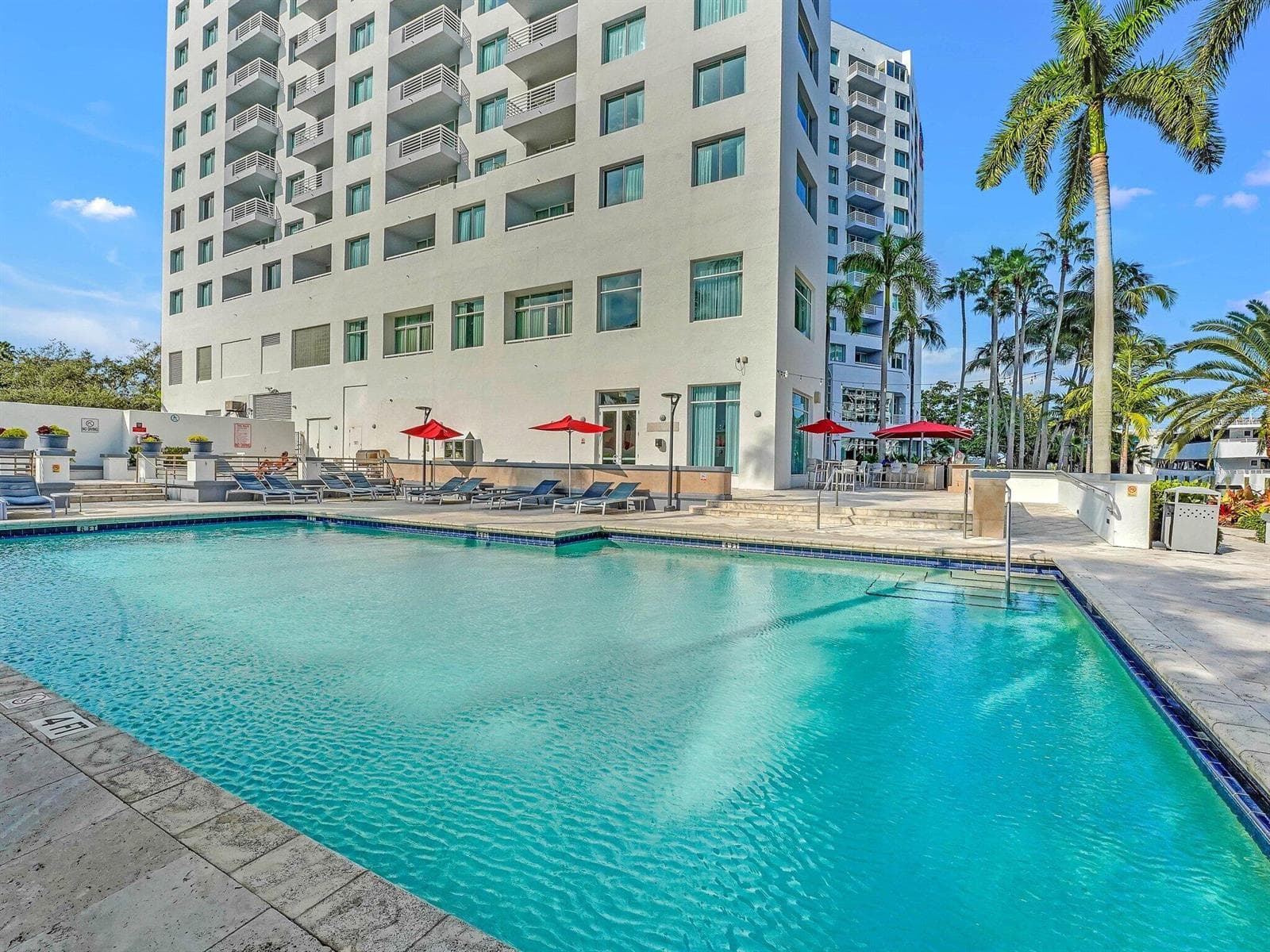 2670 E Sunrise Boulevard 323 photo 12
