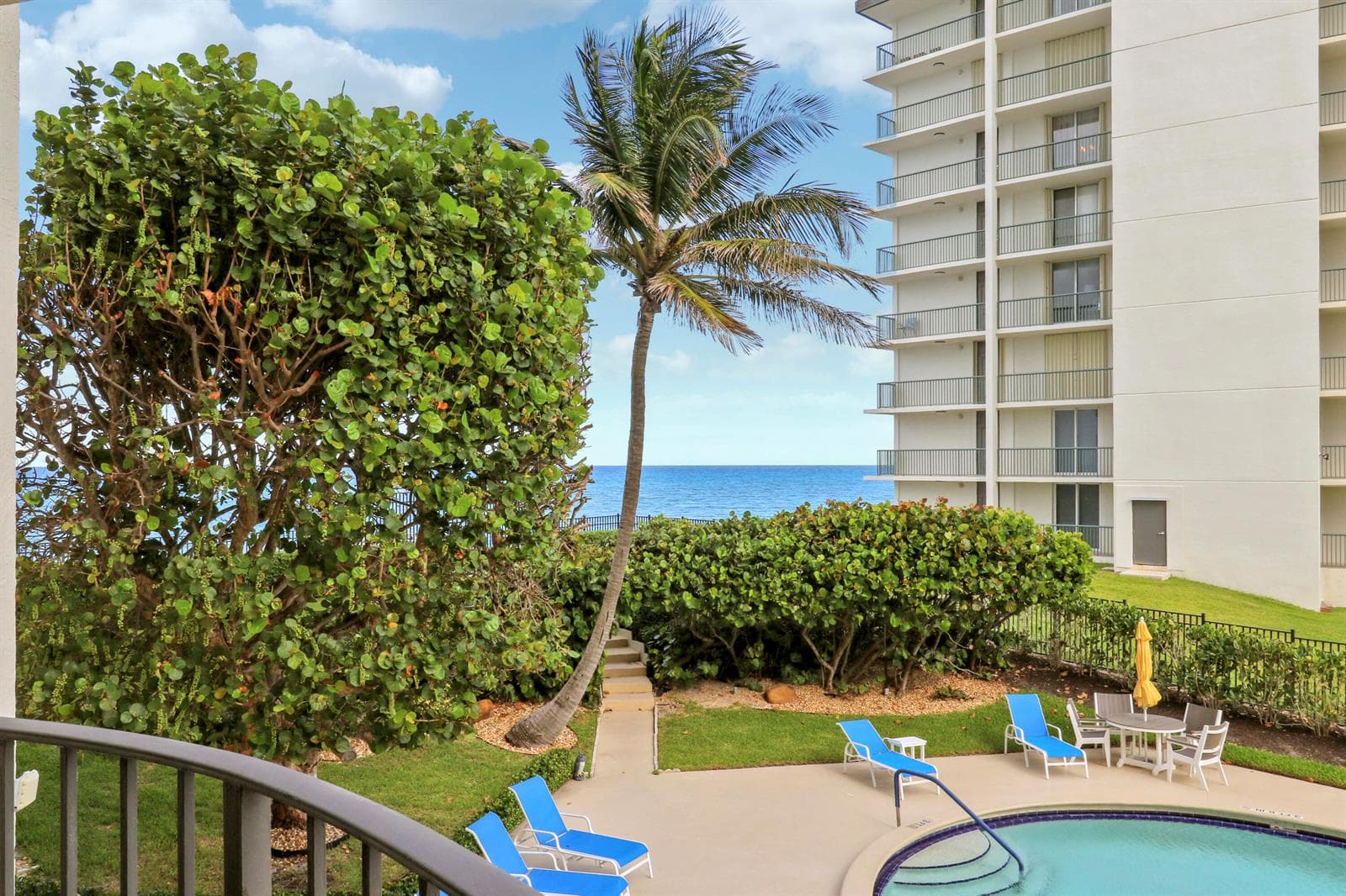 5420 N Ocean Drive 204 photo 11
