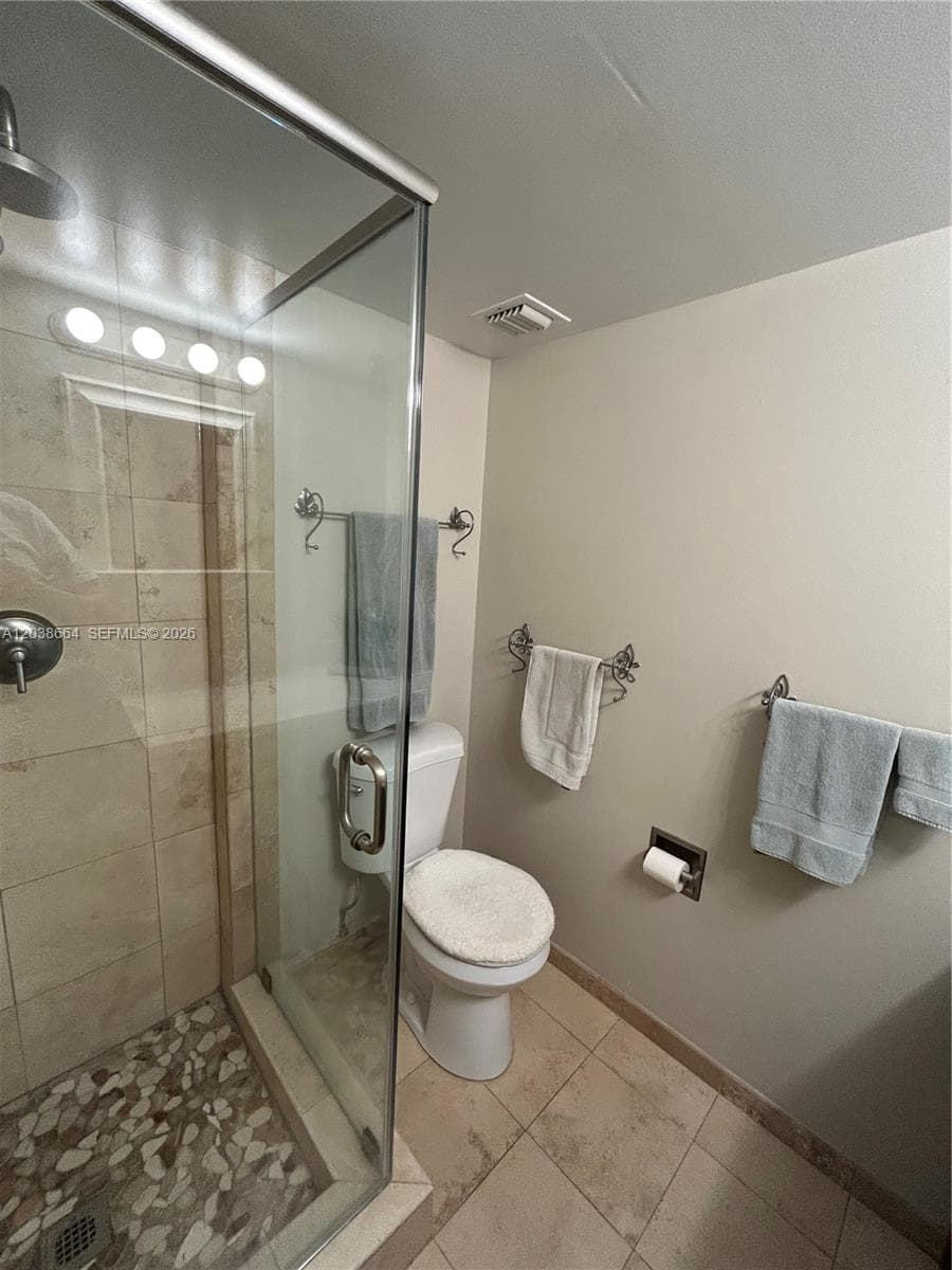 3100 NE 49th St 510 photo 19