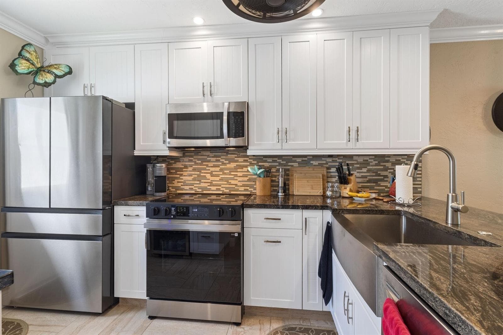 2400 NE 16th Street NE #104 5