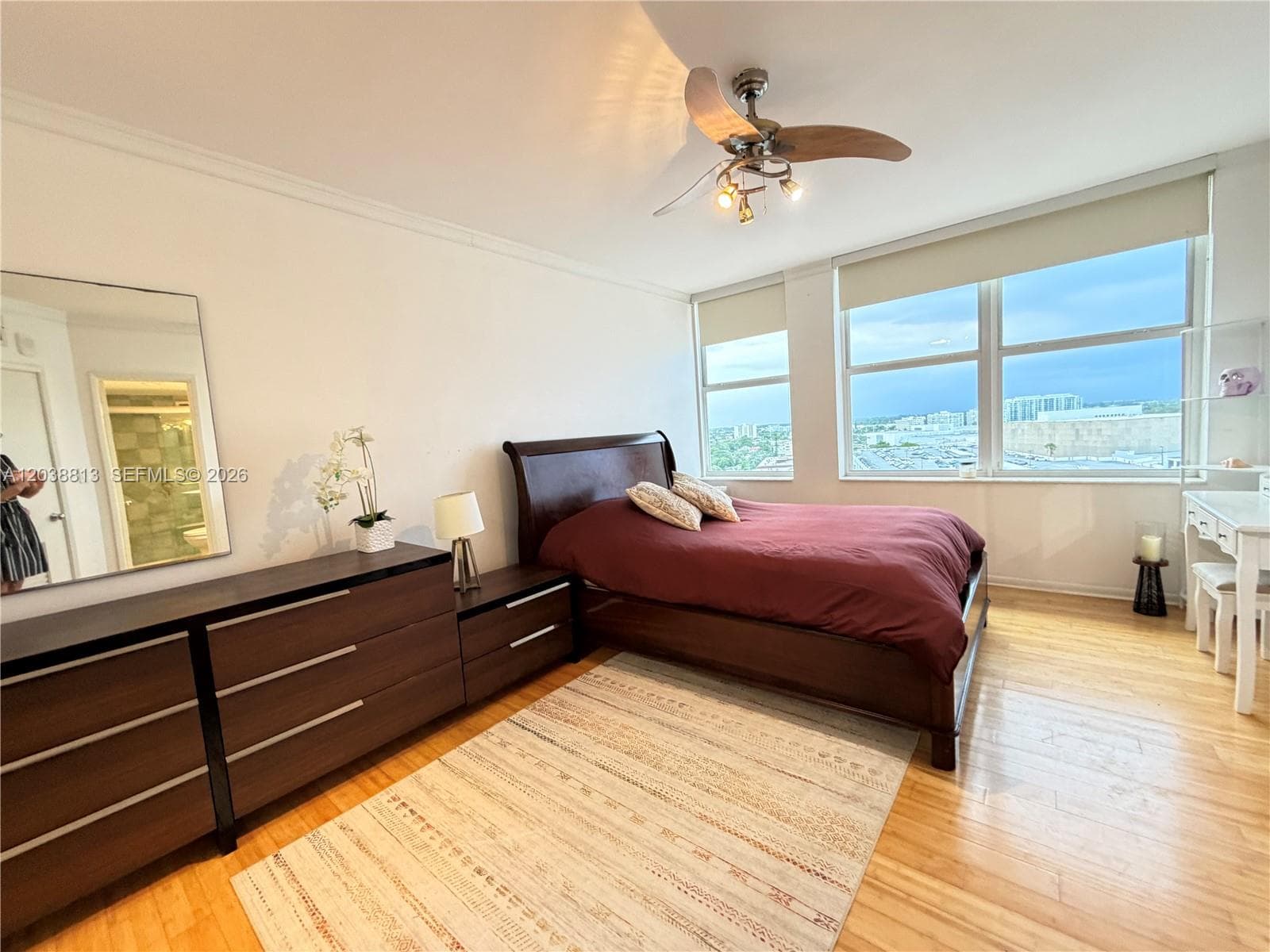 888 Intracoastal Dr 15E photo 12