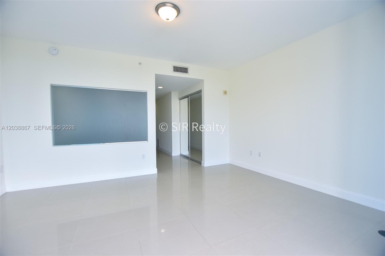 2950 NE 188th St 336 photo 12