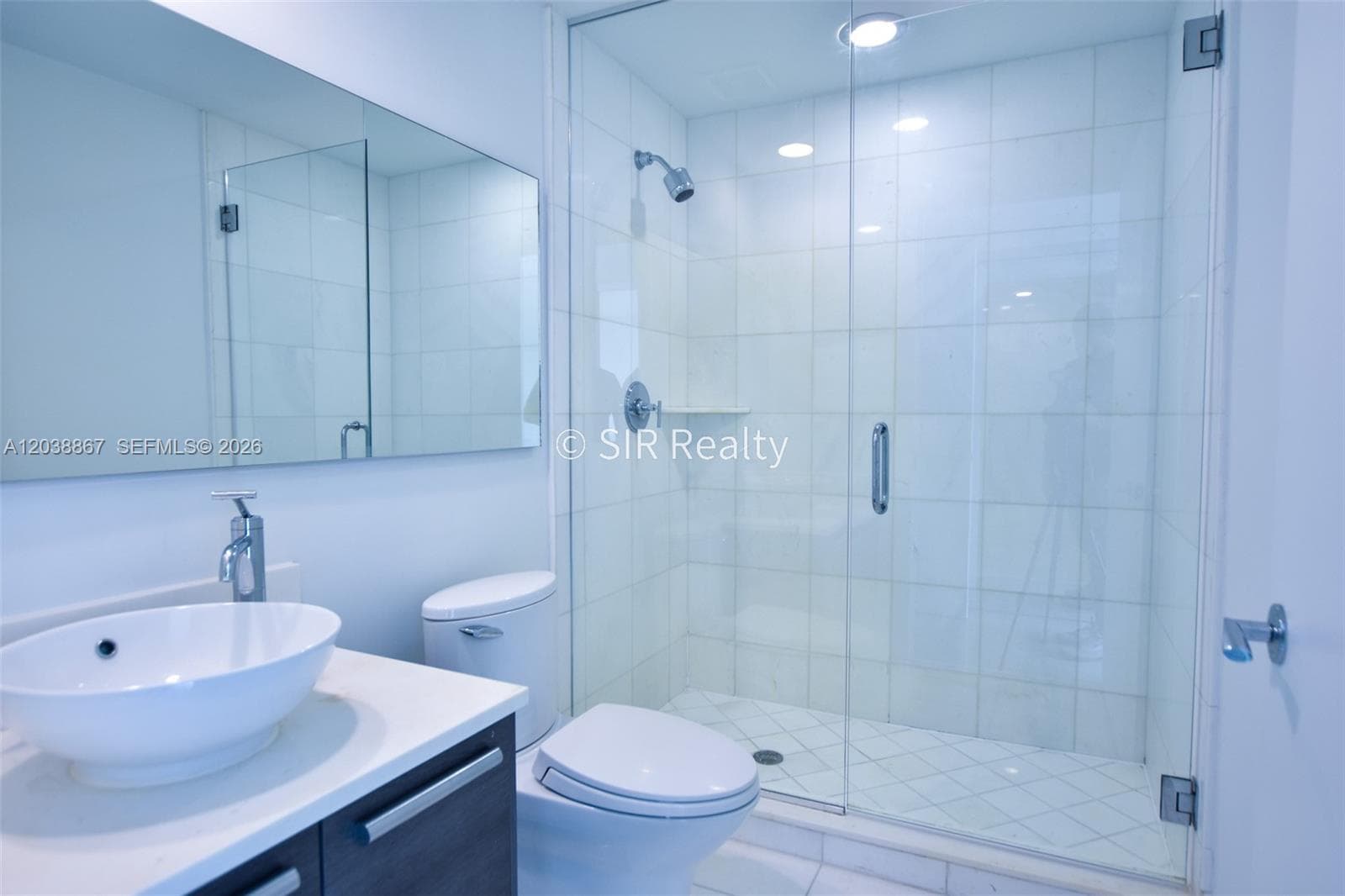 2950 NE 188th St 336 photo 10