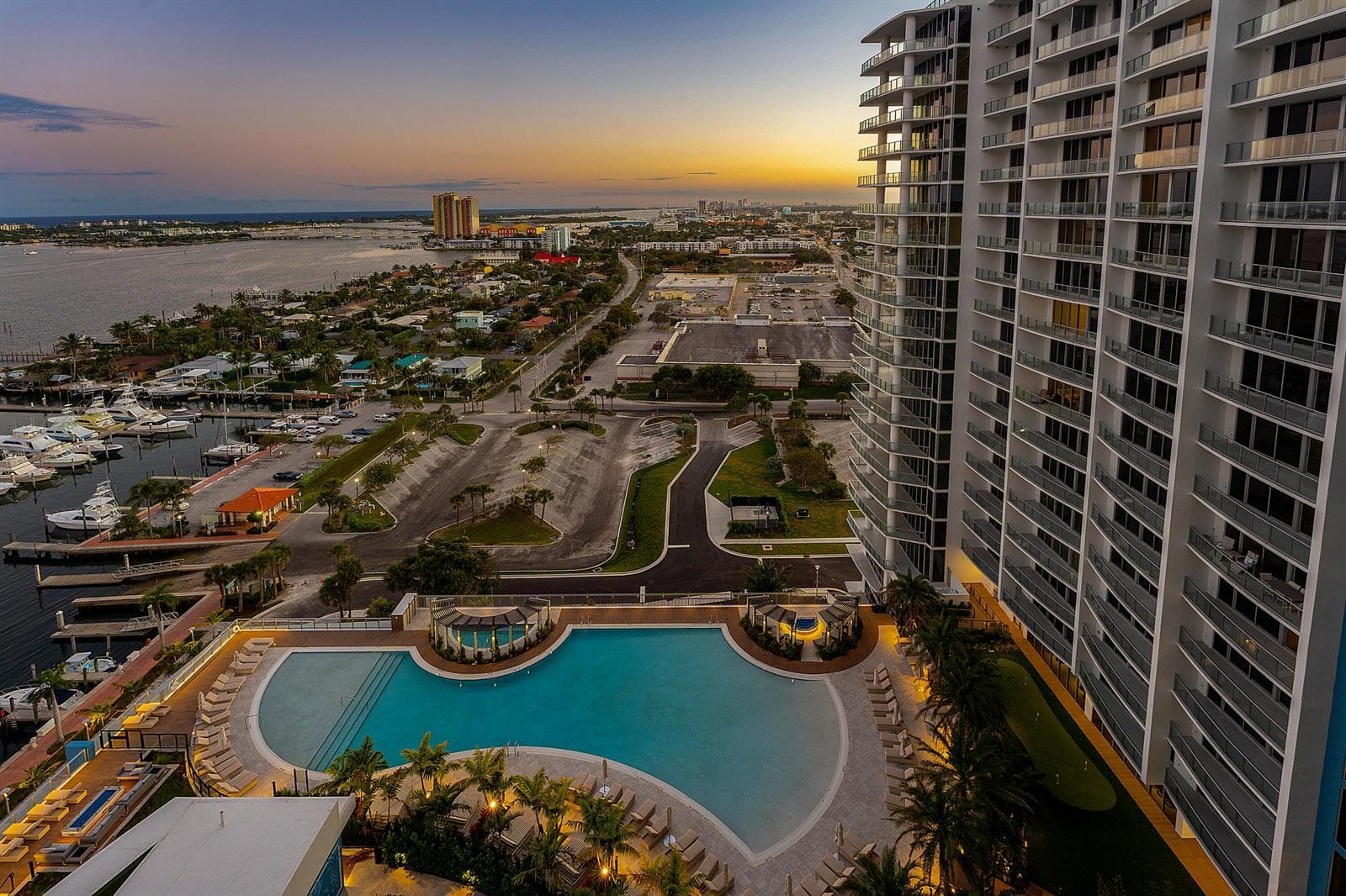 220 Lake Shore Drive #1911 3